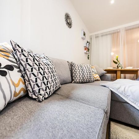 Mission Wave - Venture Apartment Staines-upon-Thames Eksteriør billede