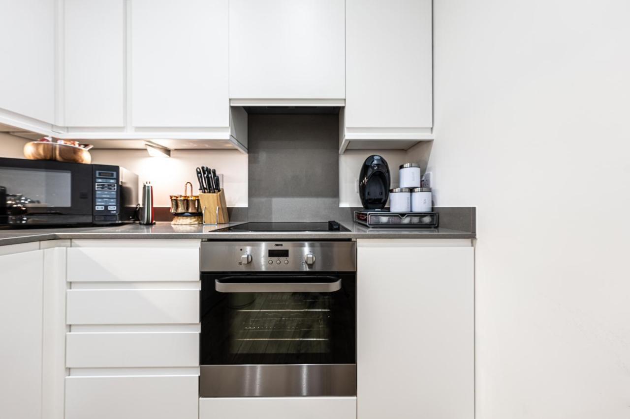 Mission Wave - Venture Apartment Staines-upon-Thames Eksteriør billede